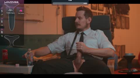 Snapshot of the_dilf chatting on 4, 1, 2025 The DILF -  online show from 4, 1, 2025