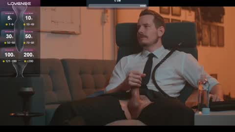 Snapshot of the_dilf chatting on 23, 2, 2025 The DILF -  online show from 23, 2, 2025