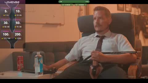 Snapshot of the_dilf chatting on 30, 7, 2026 The DILF - online show from 30, 7, 2026