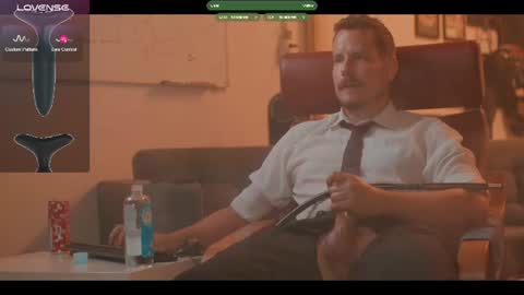 Snapshot of the_dilf chatting on 2, 8, 2026 The DILF - online show from 2, 8, 2026