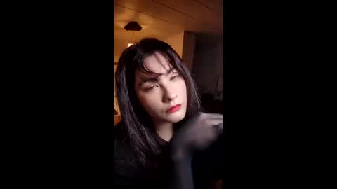 Snapshot of the_goth_queen69 chatting on 13, 5, 2026 the_goth_queen69 online show from 13, 5, 2026