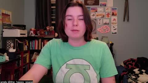 Snapshot of the_happy_space chatting on 4, 4, 2026 MATERNITY LEAVE online show from 4, 4, 2026