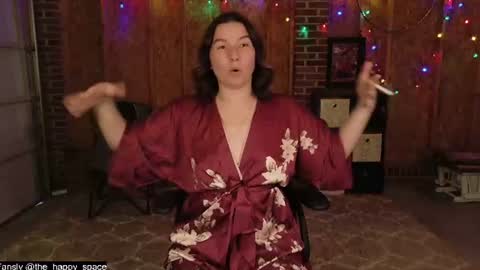 MATERNITY LEAVE  online show from 25, 6, 2026