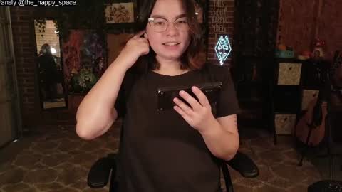 MATERNITY LEAVE  online show from 2, 8, 2026