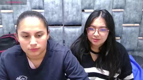 the_hot_twins online show from 14, 12, 2025