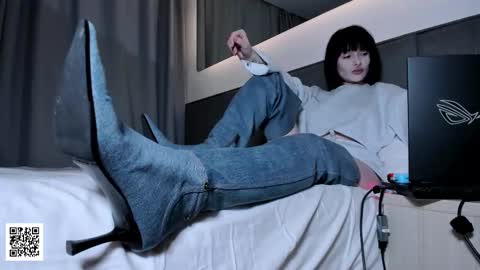 Snapshot of the_inamorata chatting on 9, 1, 2026 Goddess Misha online show from 9, 1, 2026