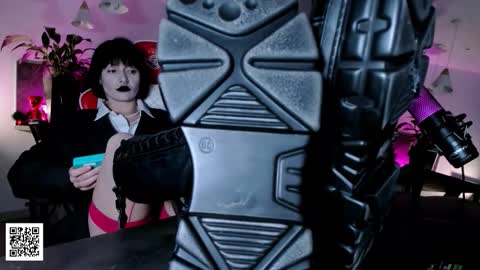 Snapshot of the_inamorata chatting on 5, 2, 2026 Goddess Misha online show from 5, 2, 2026