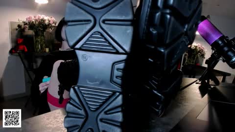 Snapshot of the_inamorata chatting on 25, 2, 2026 Goddess Misha online show from 25, 2, 2026