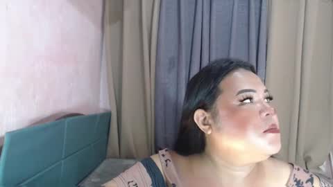 Snapshot of the_ladyboy_nextdoor69 chatting on 9, 3, 2026 the_ladyboy_nextdoor69 online show from 9, 3, 2026