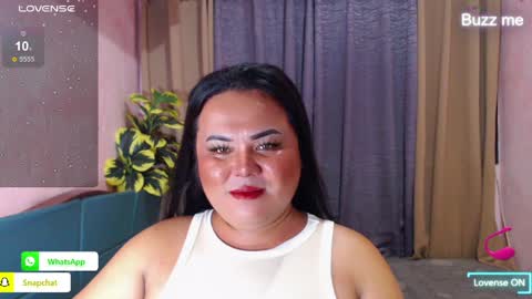 Snapshot of the_ladyboy_nextdoor69 chatting on 10, 4, 2026 the_ladyboy_nextdoor69 online show from 10, 4, 2026