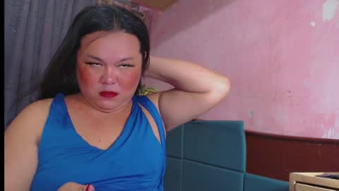 Snapshot of the_ladyboy_nextdoor69 chatting on 6, 5, 2026 the_ladyboy_nextdoor69 online show from 6, 5, 2026