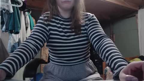 Snapshot of the_prettywondder chatting on 7, 10, 2025 Ekye online show from 7, 10, 2025