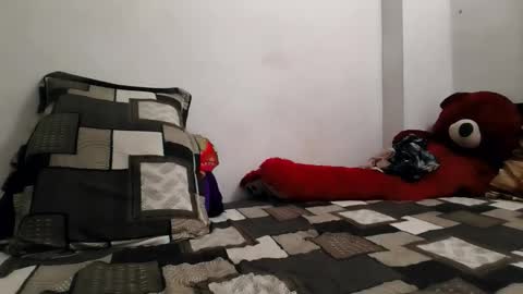 Snapshot of the_right_girl chatting on 17, 9, 2025 Suzan Sexy online show from 17, 9, 2025