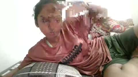 Snapshot of the_right_girl chatting on 27, 10, 2025 Suzan Sexy online show from 27, 10, 2025