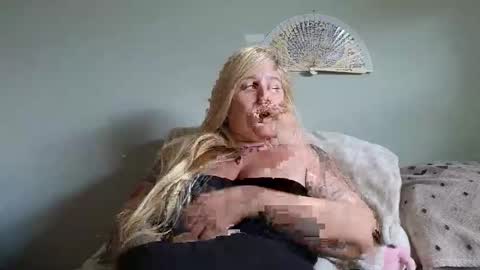 theauroramae -  online show from 23, 5, 2026