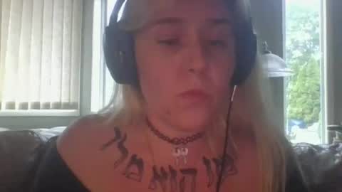 Snapshot of theauroramae chatting on 29, 6, 2026 theauroramae - online show from 29, 6, 2026