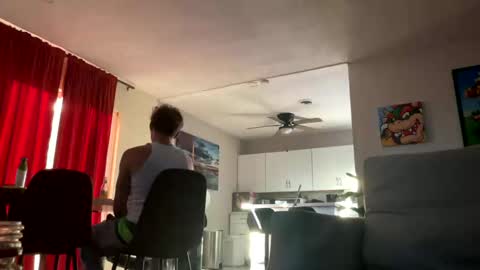 theauroravee online show from 3, 10, 2025