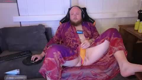 Snapshot of theballboy chatting on 1, 7, 2026 theballboy online show from 1, 7, 2026