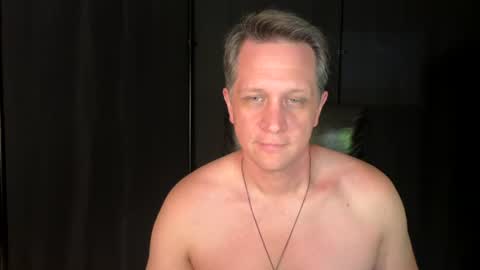 ISABELLA or MATT online show from 22, 6, 2026