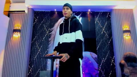 Snapshot of thebigdanni chatting on 18, 1, 2026 DEAN AND MARY online show from 18, 1, 2026