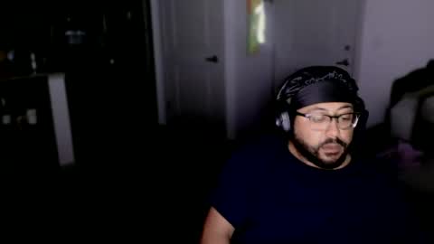 Snapshot of thebigflight chatting on 5, 1, 2025 thebigflight online show from 5, 1, 2025