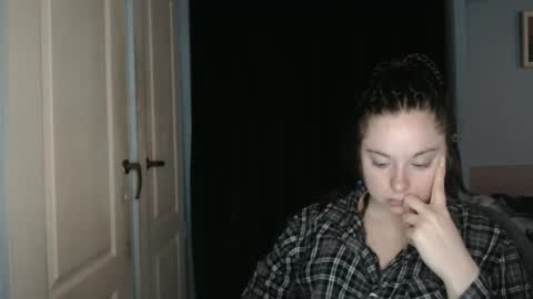 Snapshot of theblackdiamond194588 chatting on 6, 4, 2026 raissa online show from 6, 4, 2026