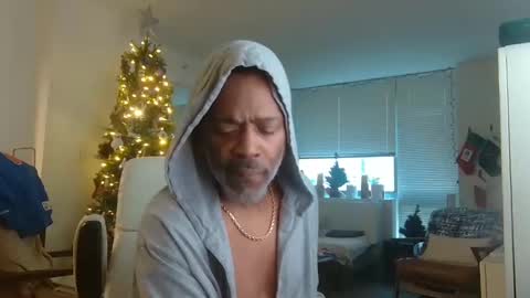 Snapshot of theblacklordmaster chatting on 2, 1, 2025 theblacklordmaster online show from 2, 1, 2025