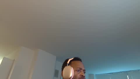 Snapshot of theblacklordmaster chatting on 15, 10, 2025 theblacklordmaster online show from 15, 10, 2025