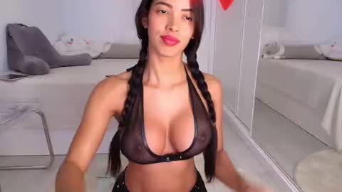 Snapshot of thebluelagoon30 chatting on 3, 10, 2025 valeria online show from 3, 10, 2025