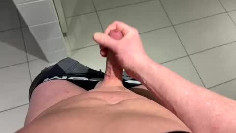 Snapshot of thebodythefeet chatting on 13, 2, 2026 thebodythefeet online show from 13, 2, 2026