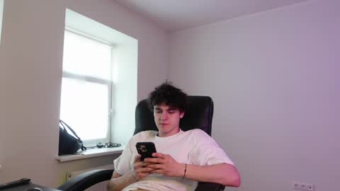 Snapshot of thebrad_holloway chatting on 8, 3, 2026 Thebrad H online show from 8, 3, 2026