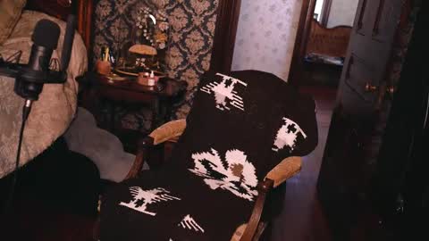 Snapshot of thecamwoman chatting on 12, 10, 2025 Joan online show from 12, 10, 2025