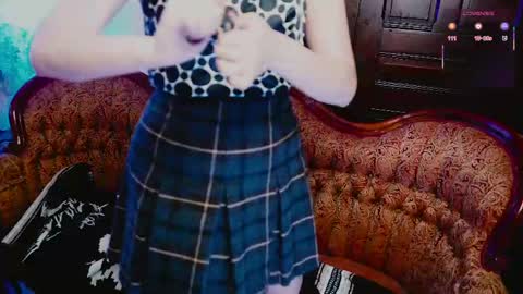 Snapshot of thecamwoman chatting on 19, 4, 2026 Joan online show from 19, 4, 2026