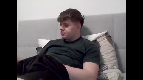 thecuteguy144949 online show from 22, 1, 2025