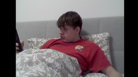 thecuteguy144949 online show from 15, 2, 2025