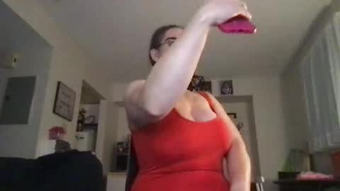 Snapshot of thedevinemilf chatting on 15, 9, 2025 Masked Milf Christina online show from 15, 9, 2025