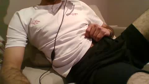Snapshot of thedickhard1010 chatting on 10, 1, 2026 thedickhard1010 online show from 10, 1, 2026