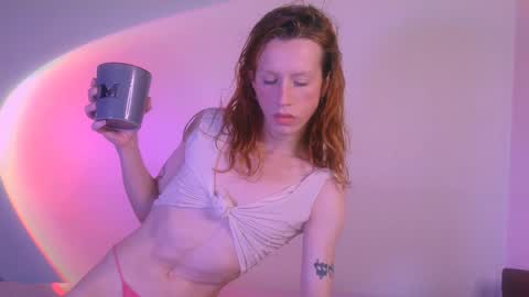 Snapshot of thedollxxxperience chatting on 30, 12, 2024 Yolanda online show from 30, 12, 2024