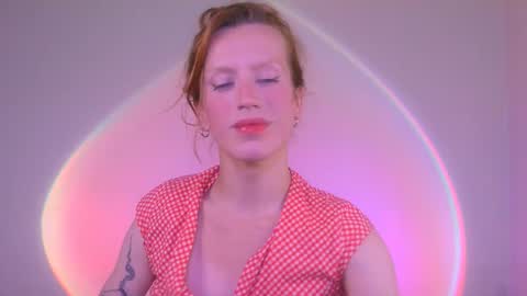 Snapshot of thedollxxxperience chatting on 3, 1, 2025 Yolanda online show from 3, 1, 2025