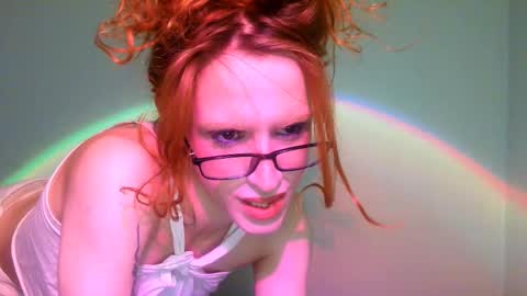 Snapshot of thedollxxxperience chatting on 18, 2, 2025 Yolanda online show from 18, 2, 2025