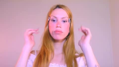 Snapshot of thedollxxxperience chatting on 15, 12, 2025 Yolanda online show from 15, 12, 2025