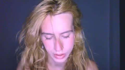 Snapshot of thedollxxxperience chatting on 19, 3, 2026 Yolanda online show from 19, 3, 2026