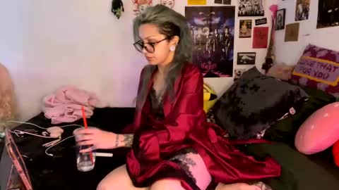 KIng Venus online show from 15, 12, 2024