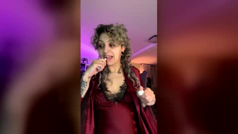 KIng Venus online show from 19, 4, 2026