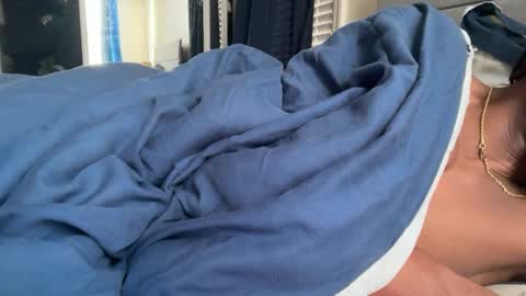 Snapshot of theeshooterr chatting on 21, 12, 2024 theeshooterr online show from 21, 12, 2024