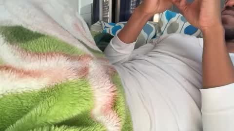 Snapshot of theeshooterr chatting on 10, 3, 2025 theeshooterr online show from 10, 3, 2025