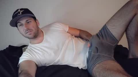 Theetwohander online show from 19, 10, 2025