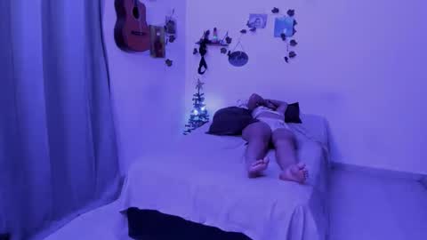 Snapshot of thefenix_jyk chatting on 17, 12, 2025 Ariamapola88 online show from 17, 12, 2025