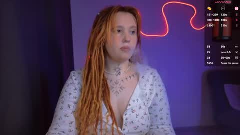 Snapshot of thefullredmoon chatting on 21, 4, 2026 Moon online show from 21, 4, 2026