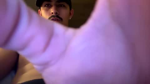 Snapshot of theglorious2002 chatting on 10, 10, 2025 theglorious2002 online show from 10, 10, 2025